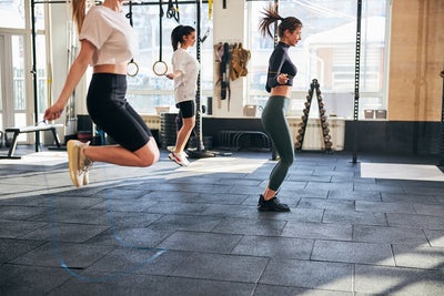 8 Benefits of Skipping Ropes